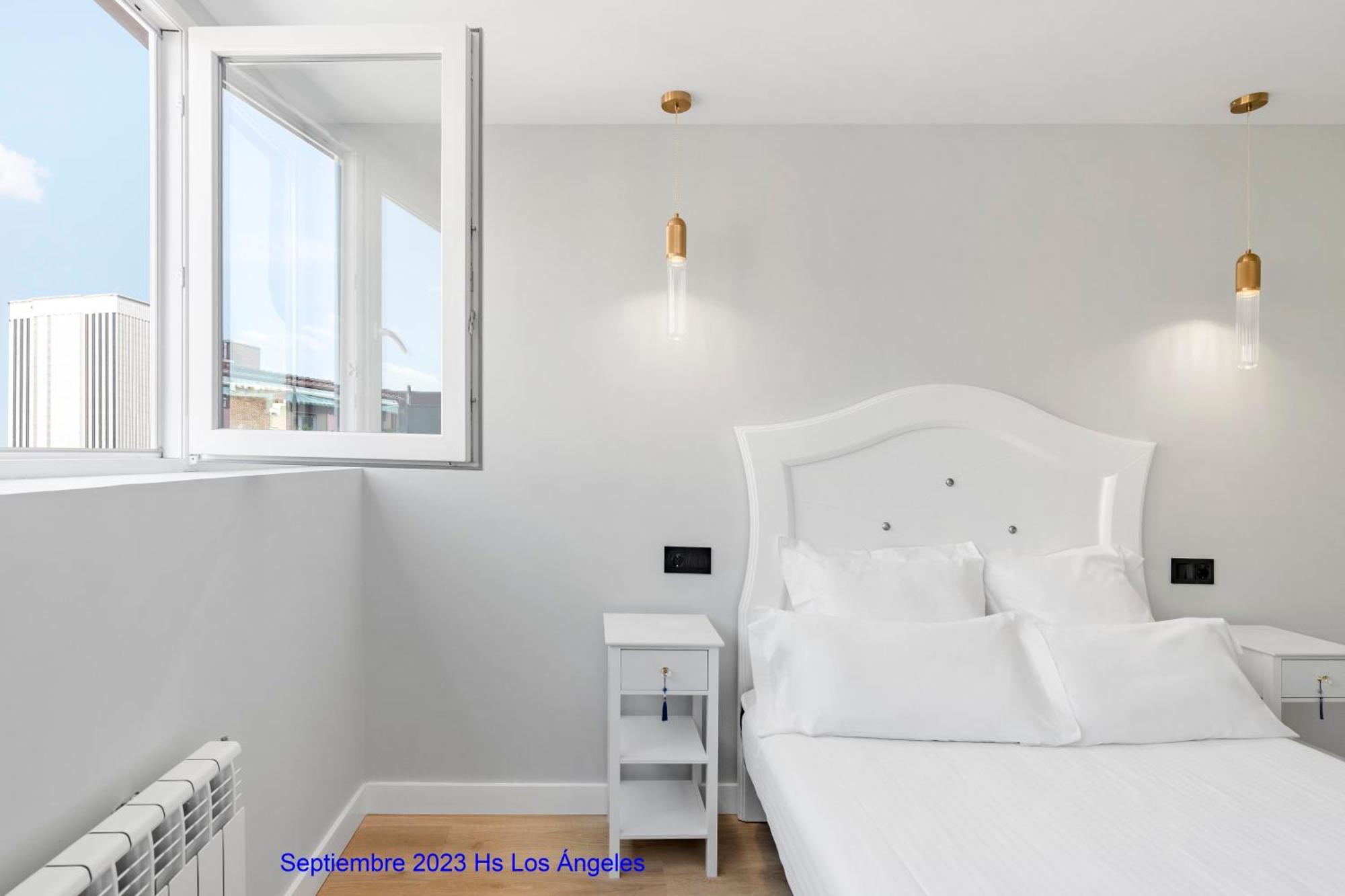 Hostal Los Angeles มาดริด ภายนอก รูปภาพ